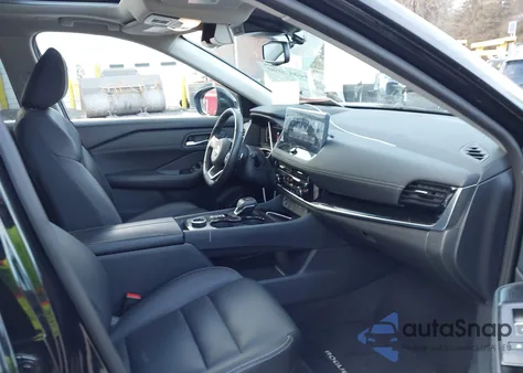 2024 Nissan Rogue Sl Intelligent Awd z USA, uszkodzony, nr VIN 5N1BT3CB8RC705361